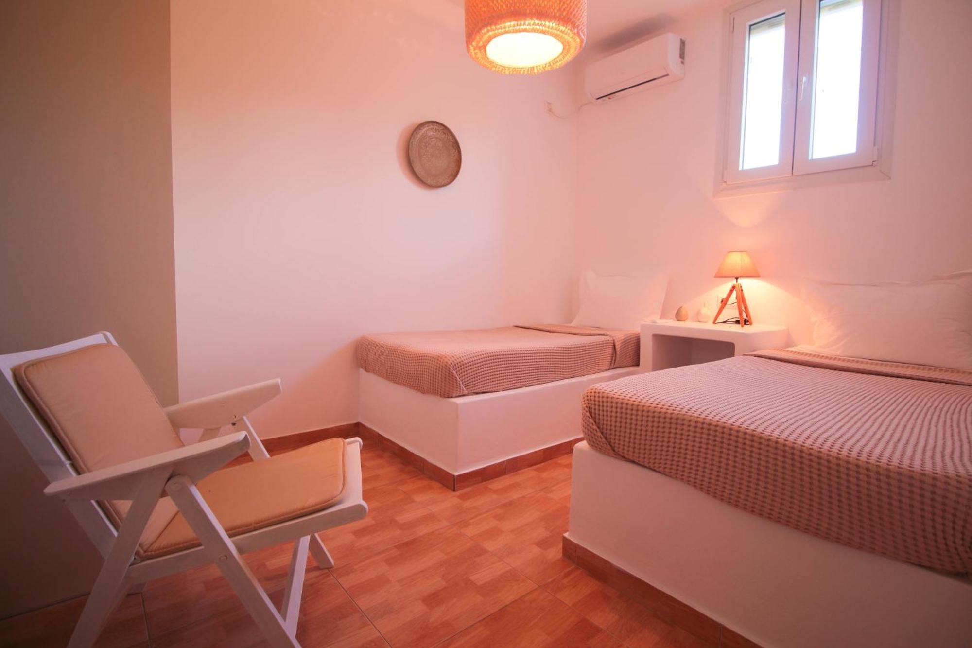 Iliopetra Residence Agios Romanos Extérieur photo