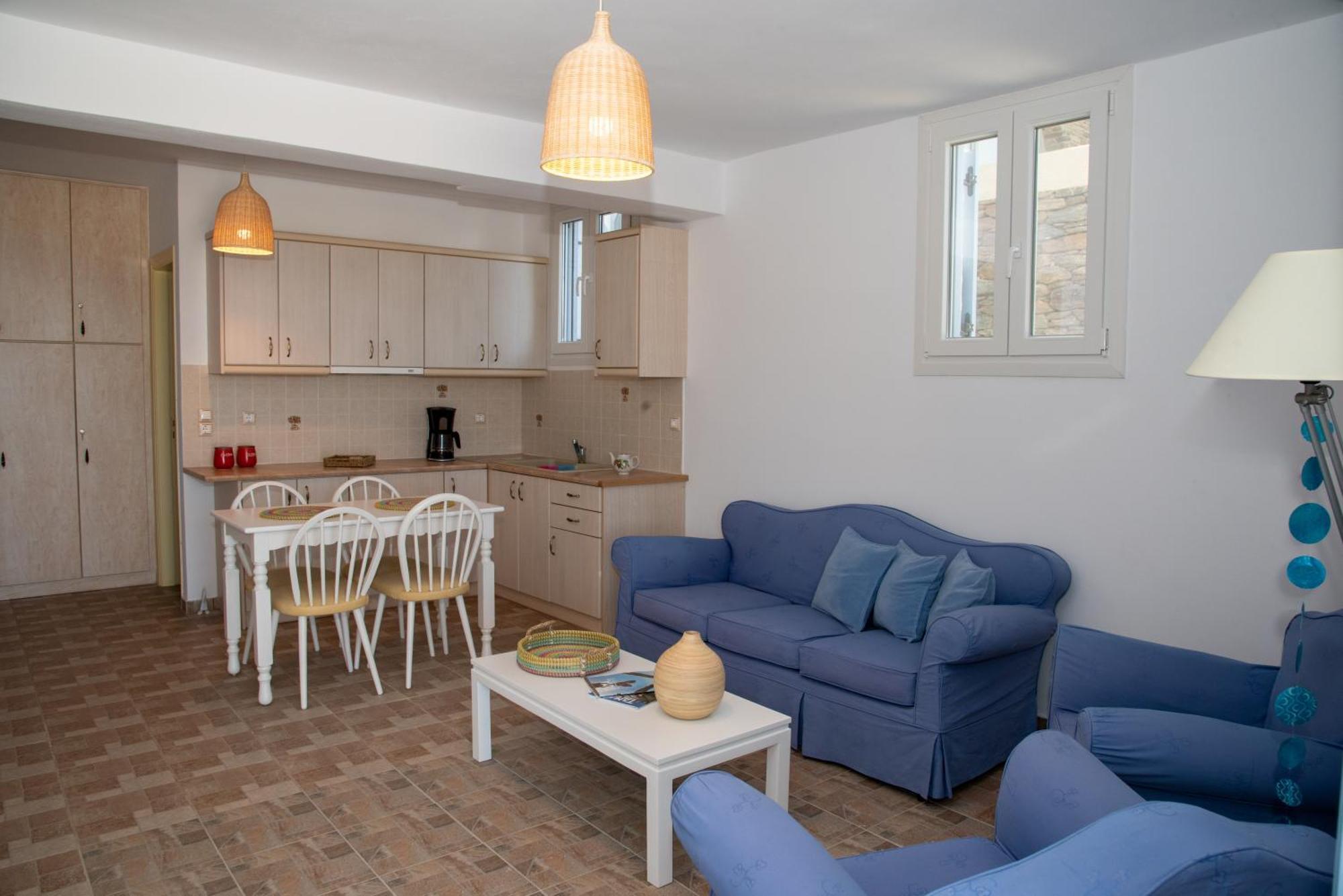Iliopetra Residence Agios Romanos Extérieur photo